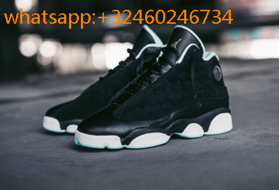 Air-Jordan-13-chaussure,nike-jordan-13-chaussure,femme-air-jodan-13-blanche-et-noir-et,Air Jordans XIII 13 GS femme 'Black Mint Foam' (sortie juillet ...